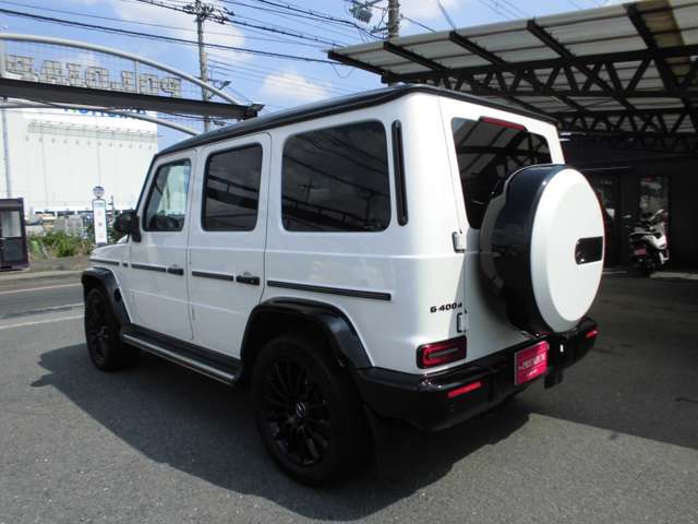Mercedes-Benz G-Class 9