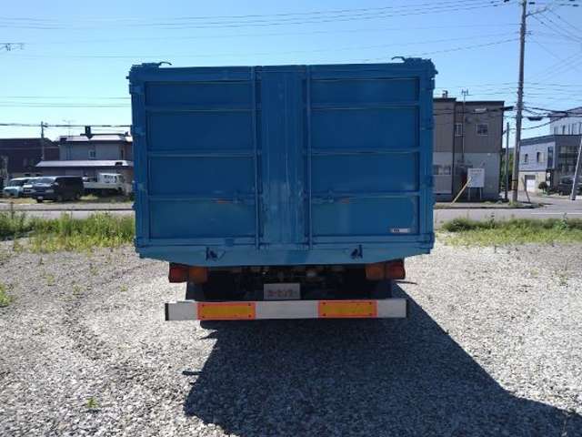 Isuzu Forward 7