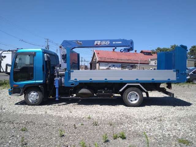 Isuzu Forward 9