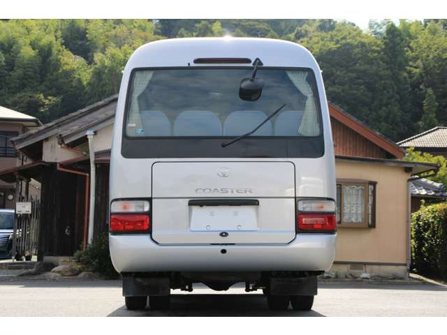 Toyota Coaster 8