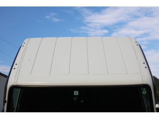 Mitsubishi Fuso Canter 8