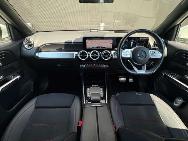 Mercedes-Benz GLB 5