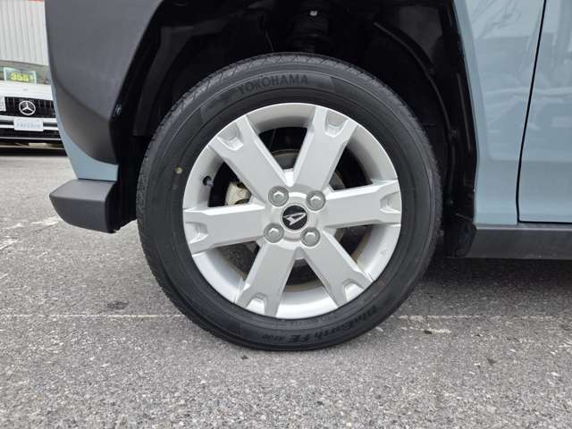Daihatsu Taft 4