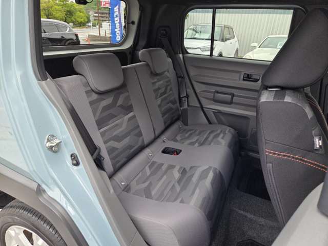 Daihatsu Taft 8