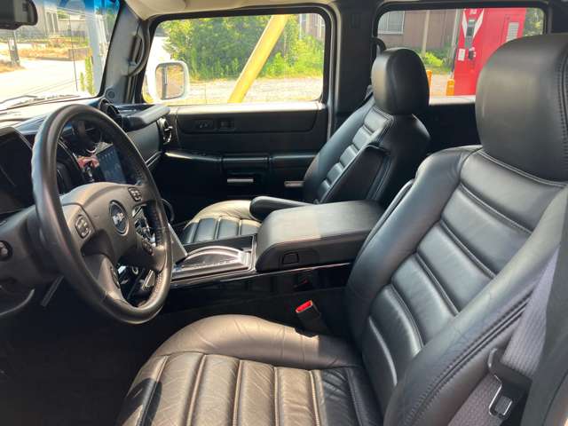 Hummer H2 12