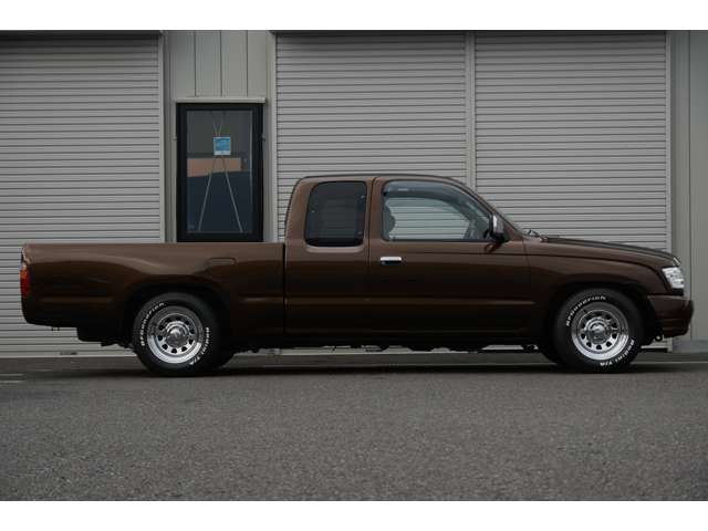 Toyota Hilux 6