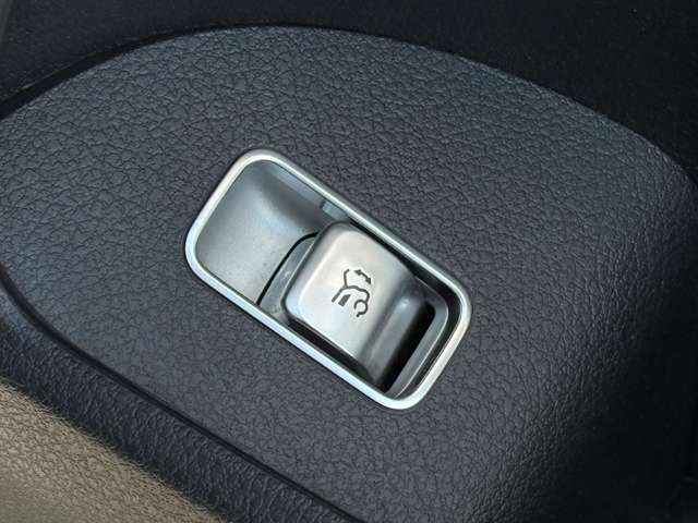 Mercedes-Benz GLS 10