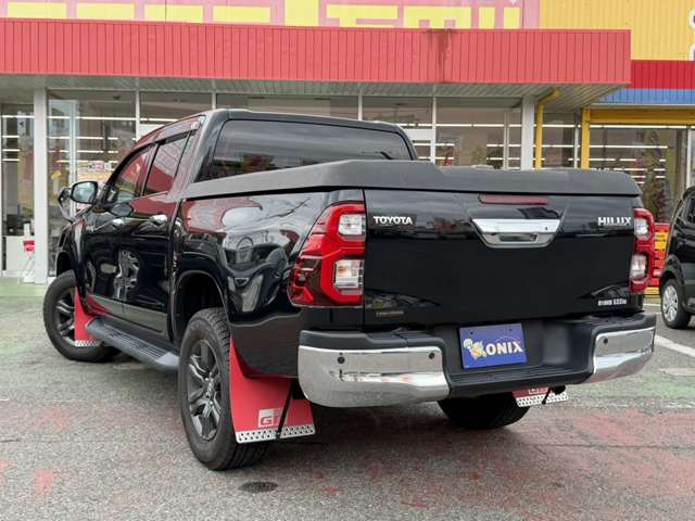 Toyota Hilux 4