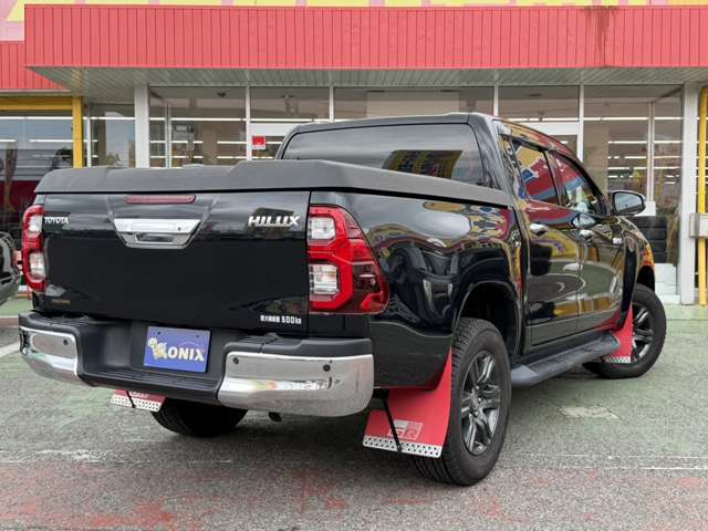 Toyota Hilux 7