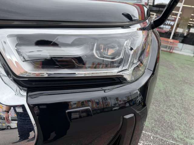 Toyota Hilux 9