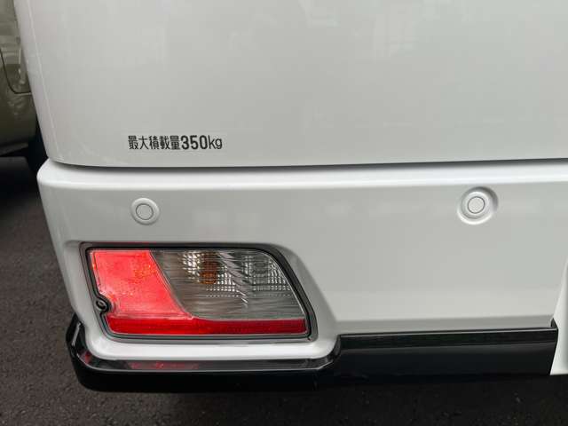 Daihatsu Atrai 12