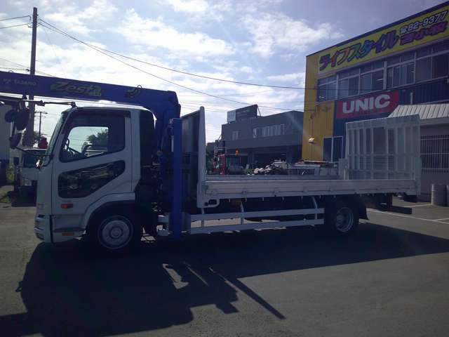 Mitsubishi Fuso Fighter 4