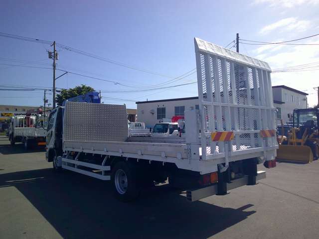Mitsubishi Fuso Fighter 5