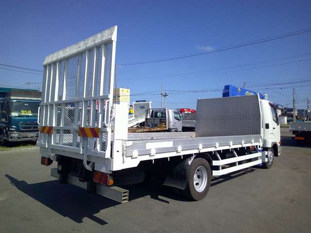 Mitsubishi Fuso Fighter 7