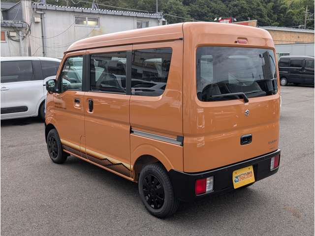 Suzuki Every 11