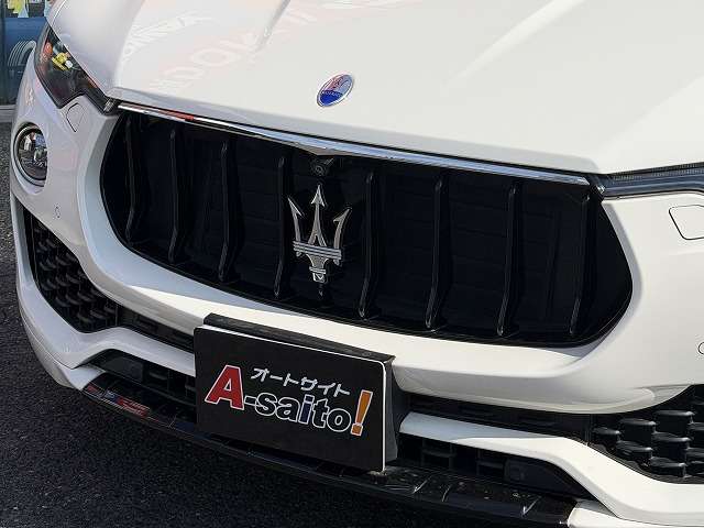 Maserati Levante 4