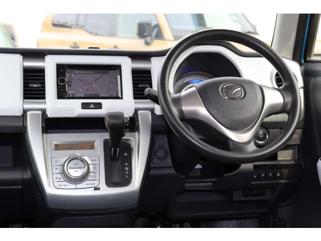 Mazda Flair Crossover 2