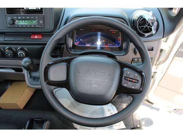 Mitsubishi Fuso Canter 12