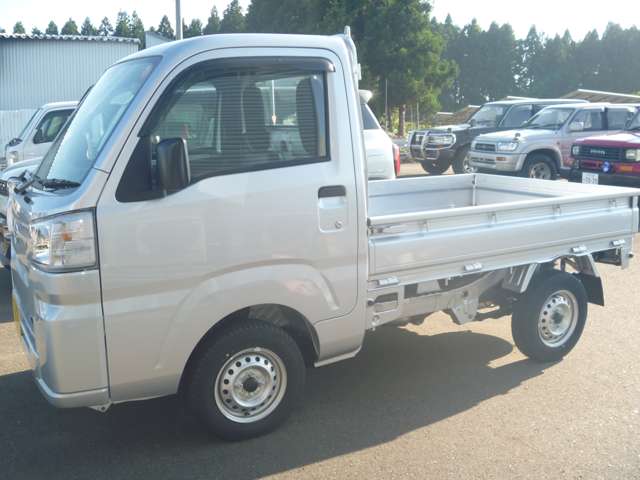 Daihatsu Hijet Truck 4