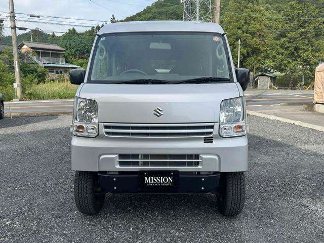 Suzuki Every 12