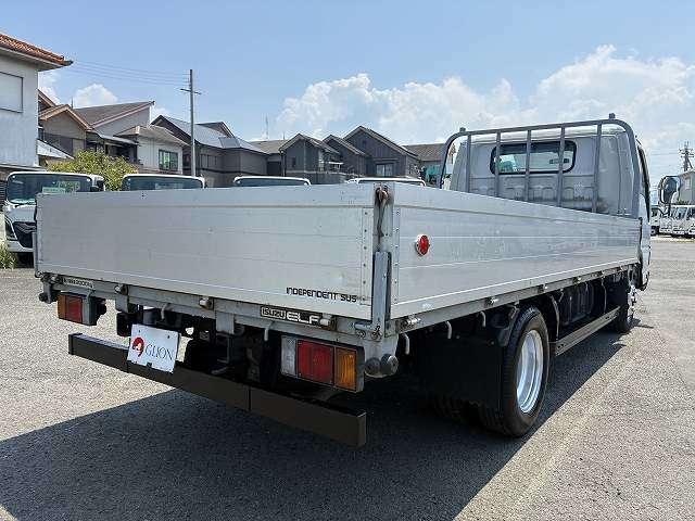 Isuzu Elf 6