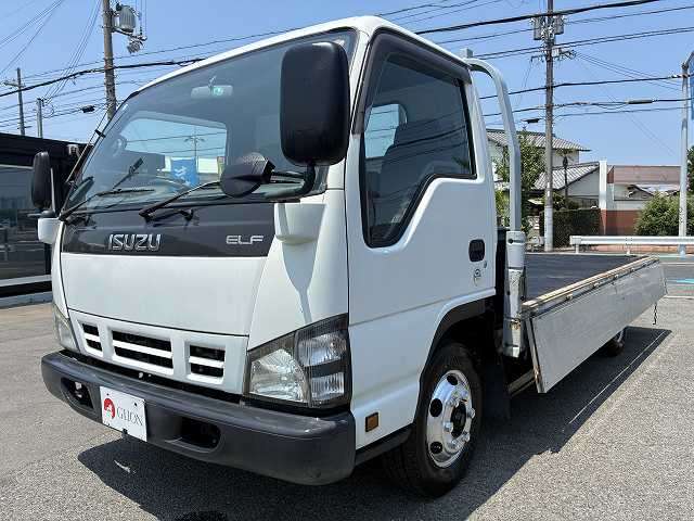 Isuzu Elf 9