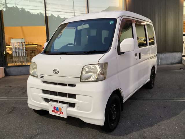 Daihatsu Hijet Cargo 8