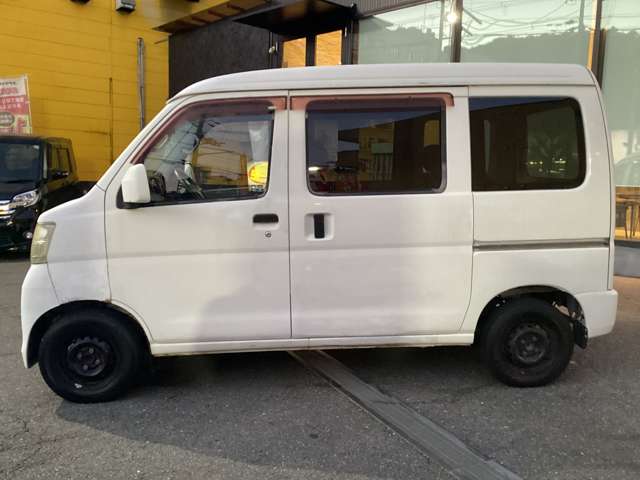 Daihatsu Hijet Cargo 9