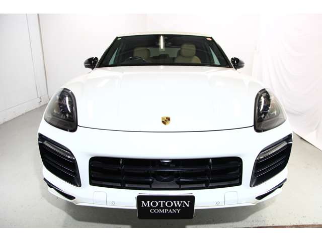 Porsche Cayenne 2