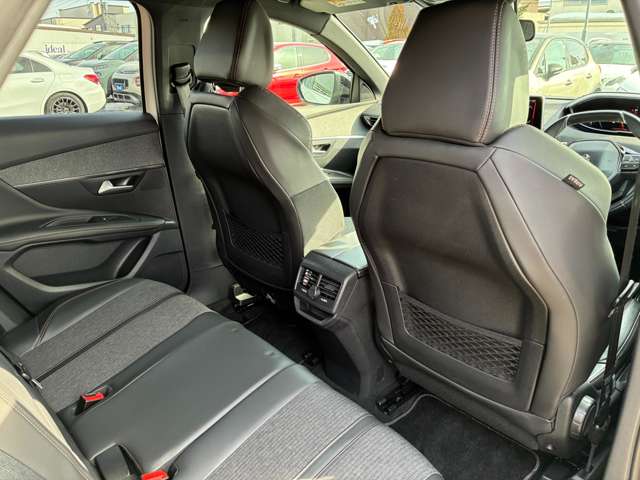 Peugeot 3008 12