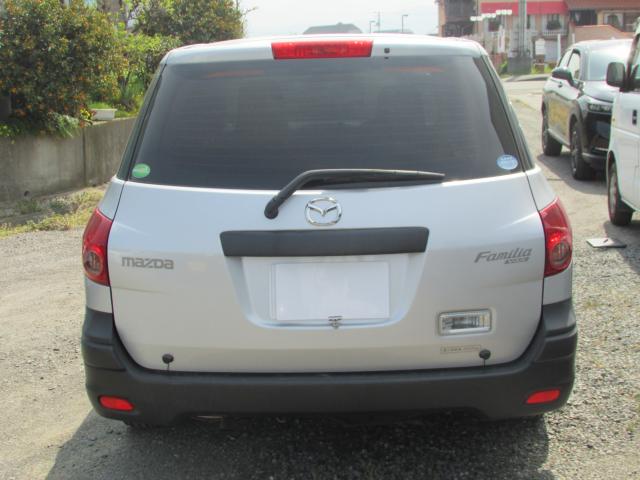 Mazda Familia Van 7
