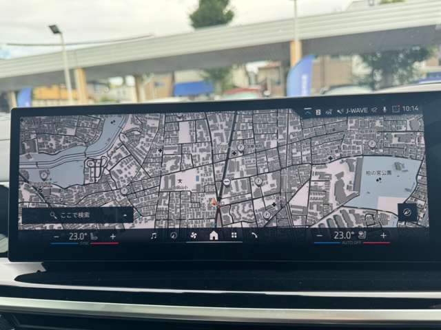 BMW X7 10