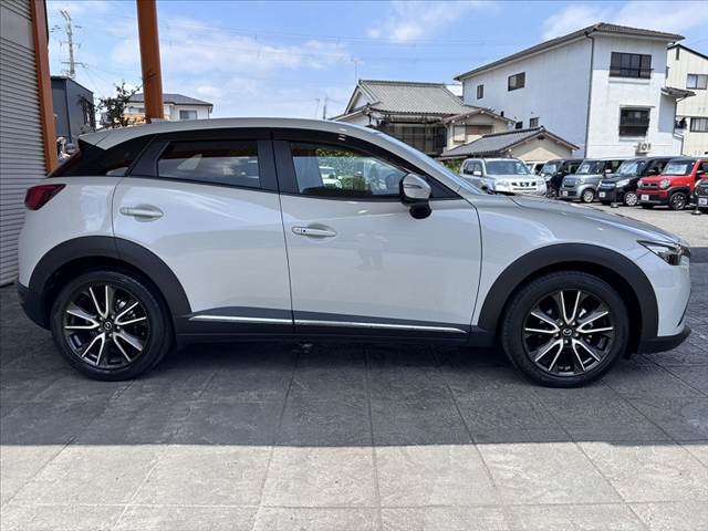 Mazda CX-3 10