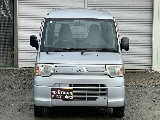 Mitsubishi Minicab Van 7