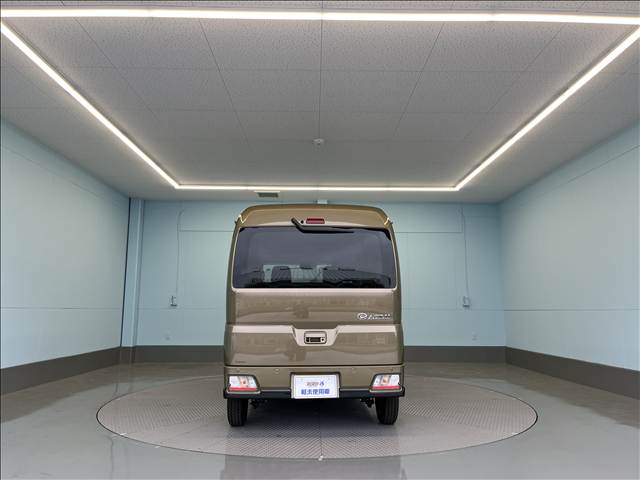 Daihatsu Atrai 4
