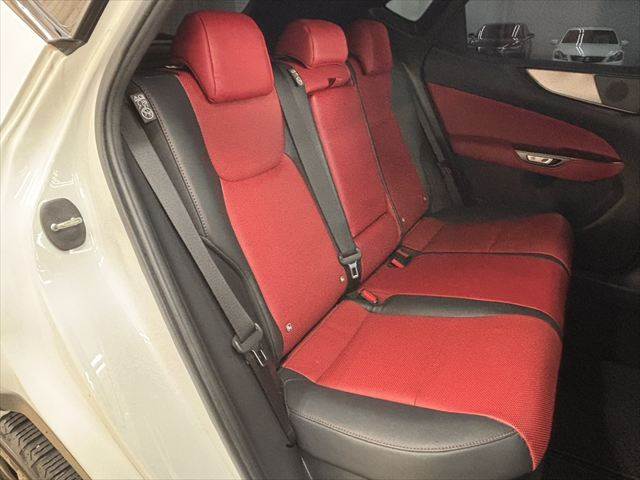 Lexus NX 8