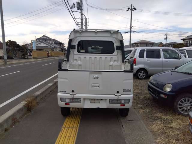 Daihatsu Hijet Deck Van 5