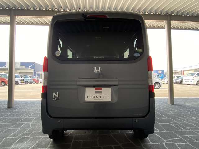 Honda N-VAN 8