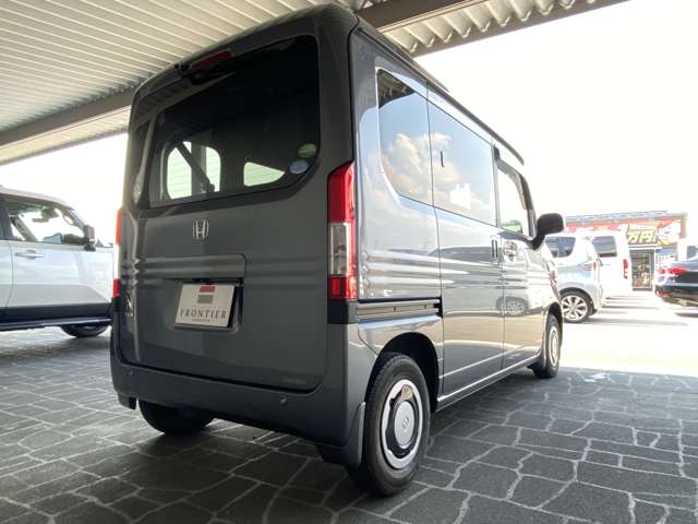 Honda N-VAN 9