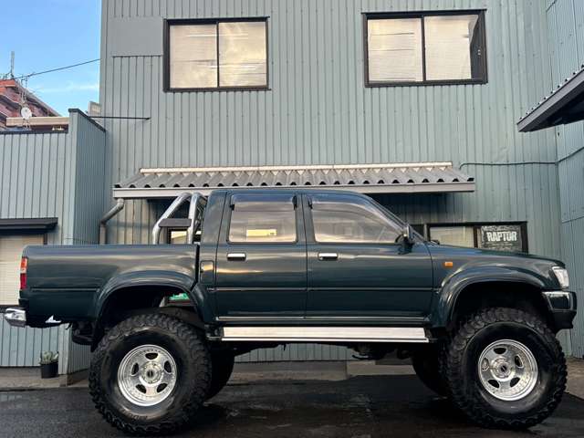 Toyota Hilux 5