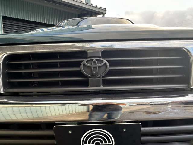 Toyota Hilux 8