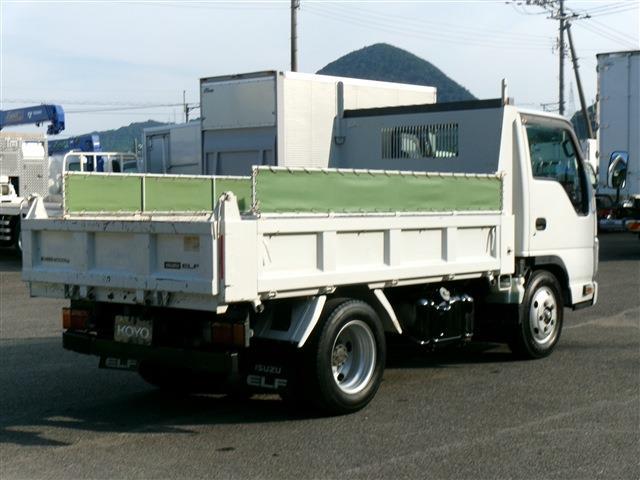 Isuzu Elf 6