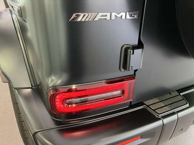Mercedes-Benz G-Class 11