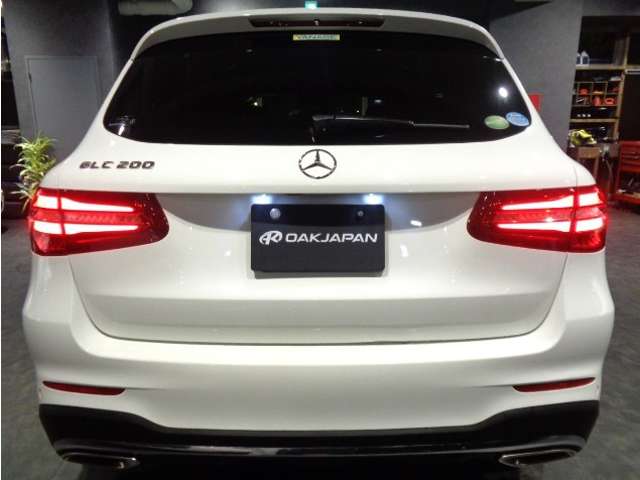 Mercedes-Benz GLC 11