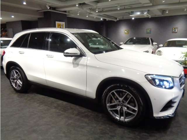 Mercedes-Benz GLC 8