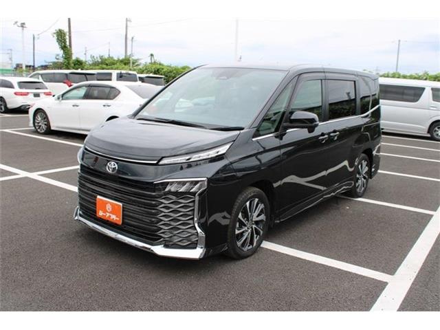 Toyota Voxy 9