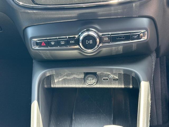 Volvo XC40 10