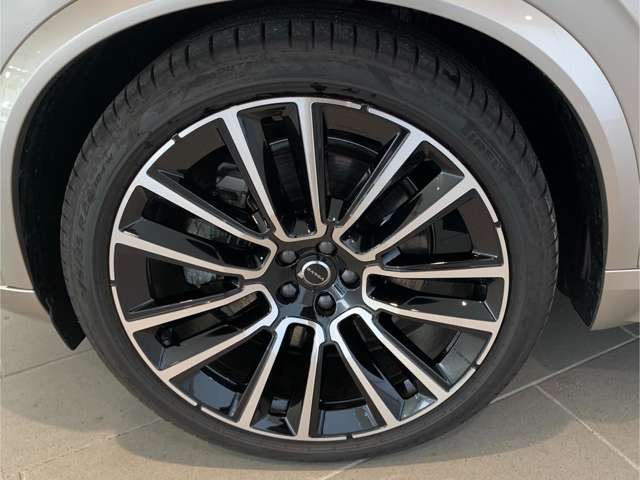 Volvo XC90 2