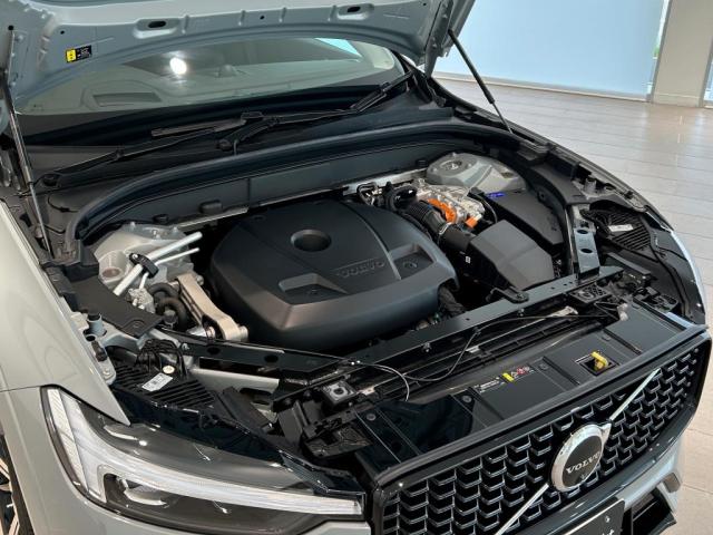 Volvo XC60 8