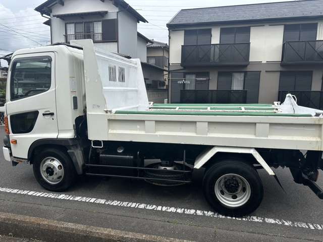 Hino Ranger 10